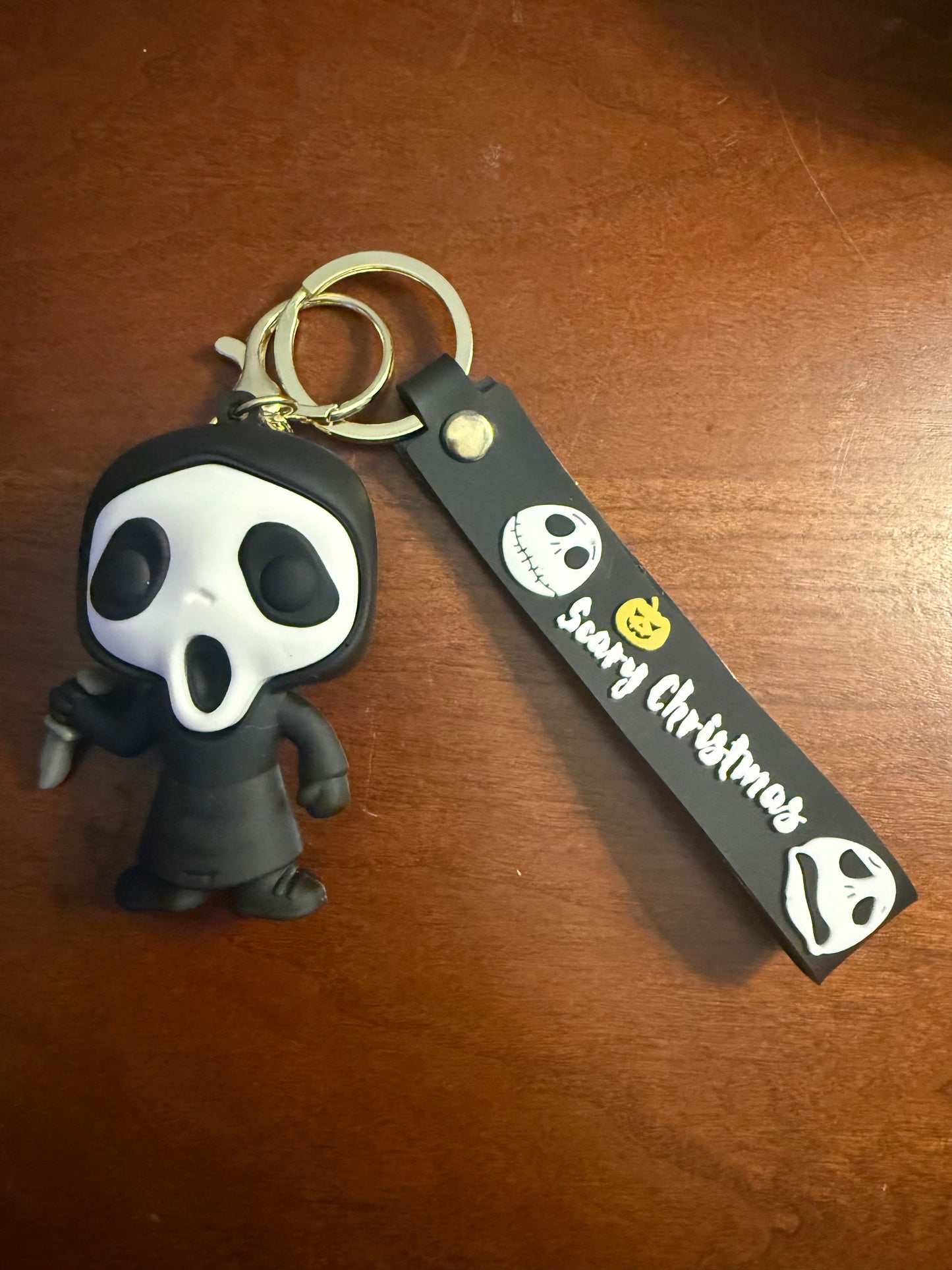 .Fun Holiday Keychains
